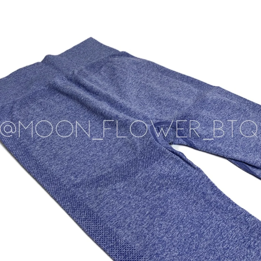 PrettyLittleThing Blue Sport Contour Cut Out Seamless Leggings - Picture 9 of 16